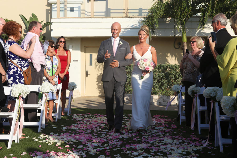  : ALICIA and JAISON : VICTOR'S PHOTOJOURNALISM